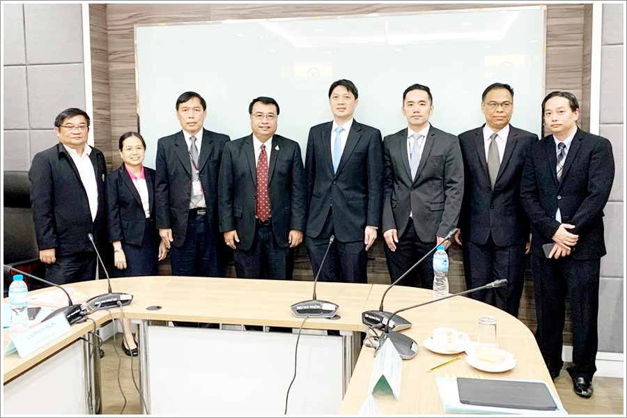 ﻿กรมบังคับคดีเข้าร่วมประชุมหารือข้อราชการเพื่อส่งเสริมความร่วมมือระหว่างหน่วยงานที่เกี่ยวข้องกับการบังคับคดีผู้ประกันระหว่างสำนักงานศาลยุติธรรมและกรมบังคับคดี